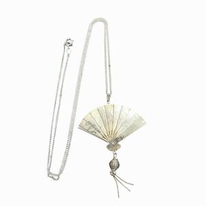 Vintage Silver Tone Etched Folding Fan Pendant Necklace Crane Floral Tassel 24in